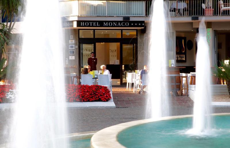 Monaco Suites Hotel Линьяно-Саббьядоро Экстерьер фото
